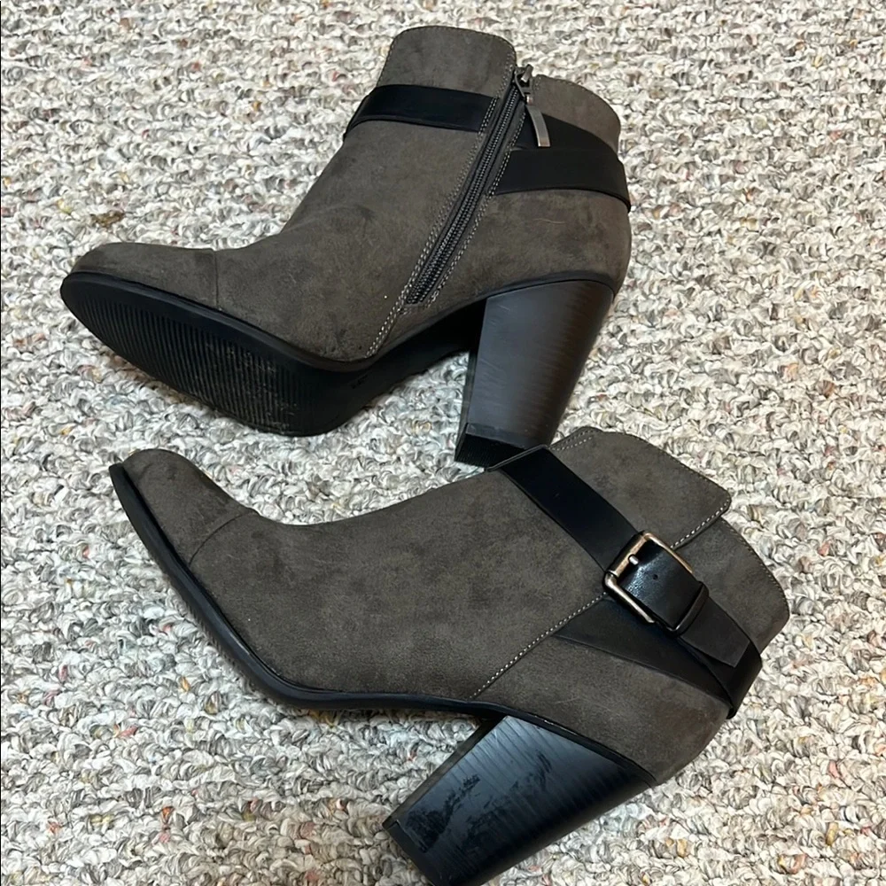Limelight Jena Women's Side Zipper Ankle Boots-9.5